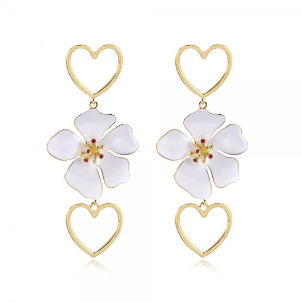 The new super delicate love drip flower pendant earrings